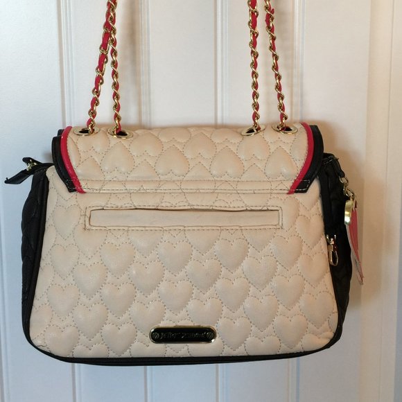 BETSEY JOHNSON QUILTED PURSE - Picture 3 of 6